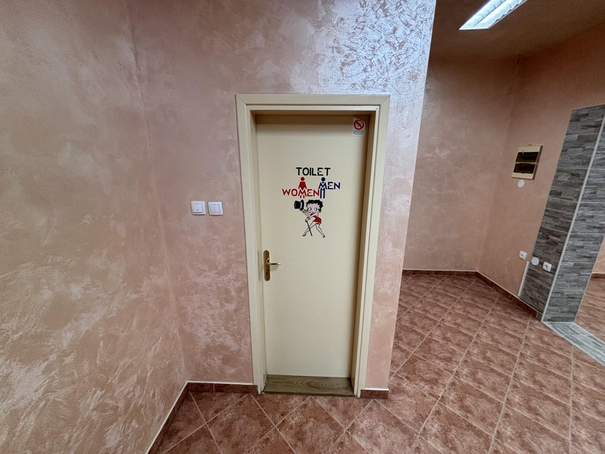 Izdaju se dva lokala spojena u jednom u centru Jagodine 10