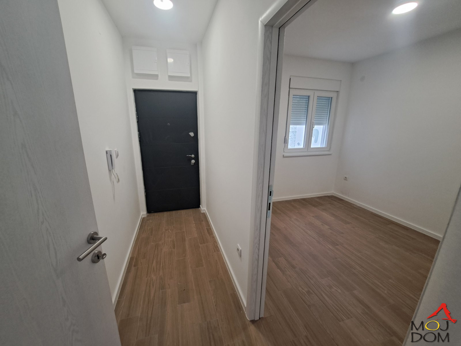 Stan,NOVI SAD,VIDOVDANSKO NASELJE,kv: 41, € 71900, ID: 1028906 8