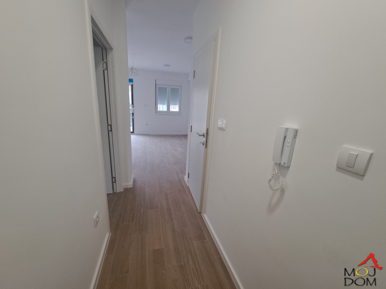 Stan,NOVI SAD,VIDOVDANSKO NASELJE,kv: 41, € 71900, ID: 1028906 9