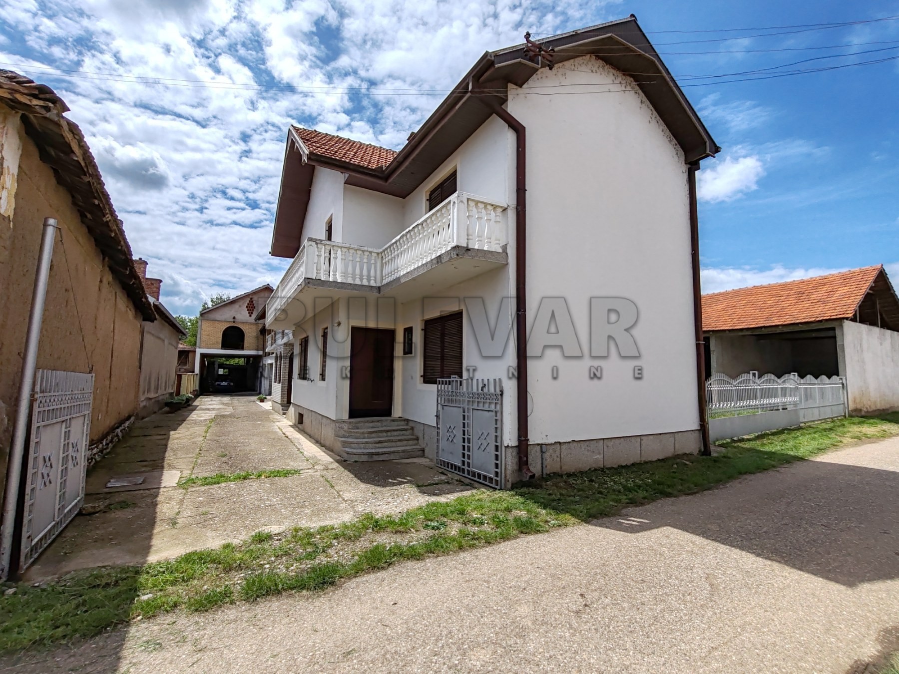 četvorosobna kuća, 1400 m2, Veliki Jovanovac, Veliki Jovanovac ID: p-012886 1