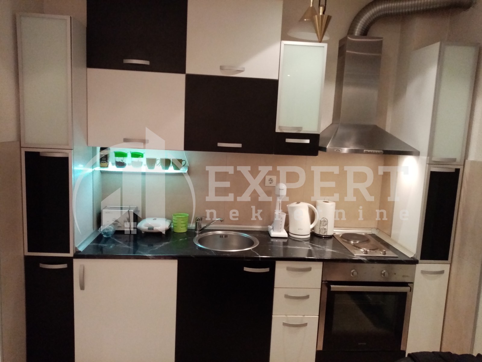 Jednosoban stan, 25 m2, Dom zdravlja, Vojvode Mišića ID: i-012888 8