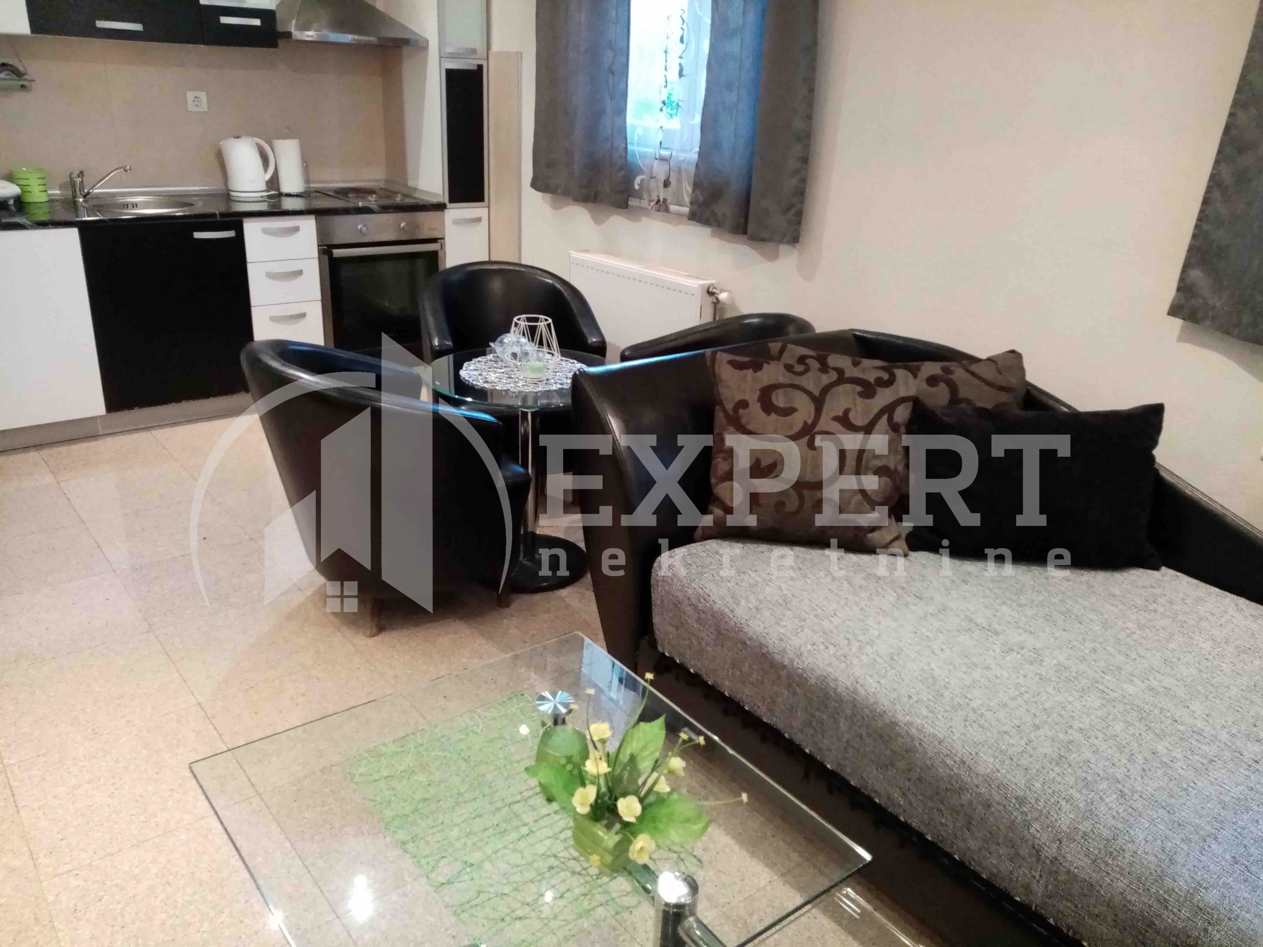 Jednosoban stan, 25 m2, Dom zdravlja, Vojvode Mišića ID: i-012888 3