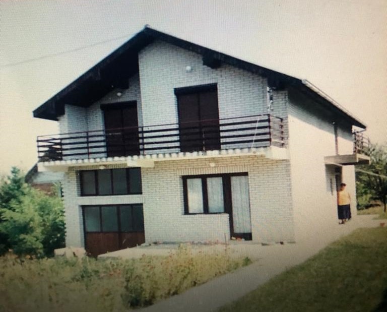 Prodaja porodicne kuce Beograd Sopot 1