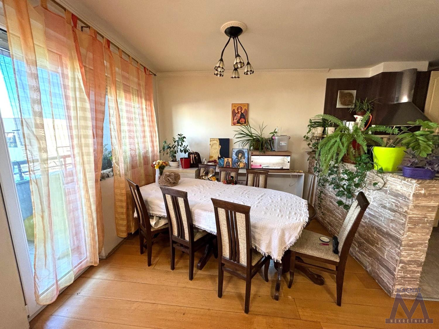 Stan,NOVI SAD,SOMBORSKI BULEVAR,kv: 87, € 154500, ID: 1019018 3