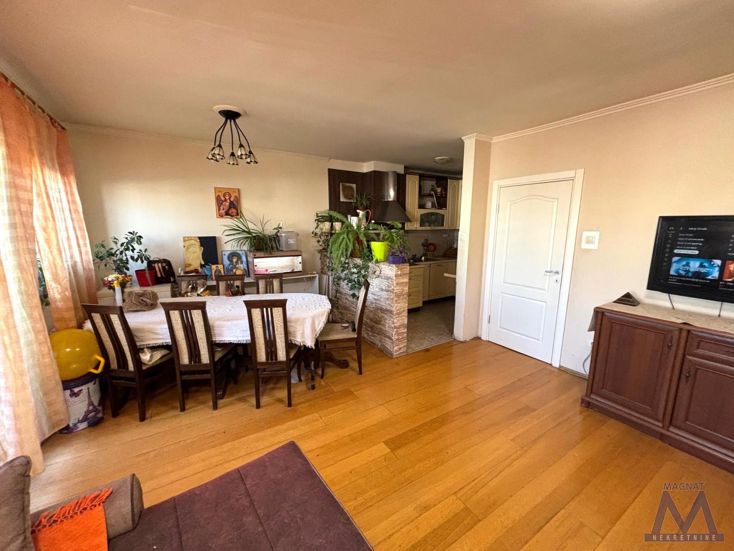 Stan,NOVI SAD,SOMBORSKI BULEVAR,kv: 87, € 154500, ID: 1019018 2