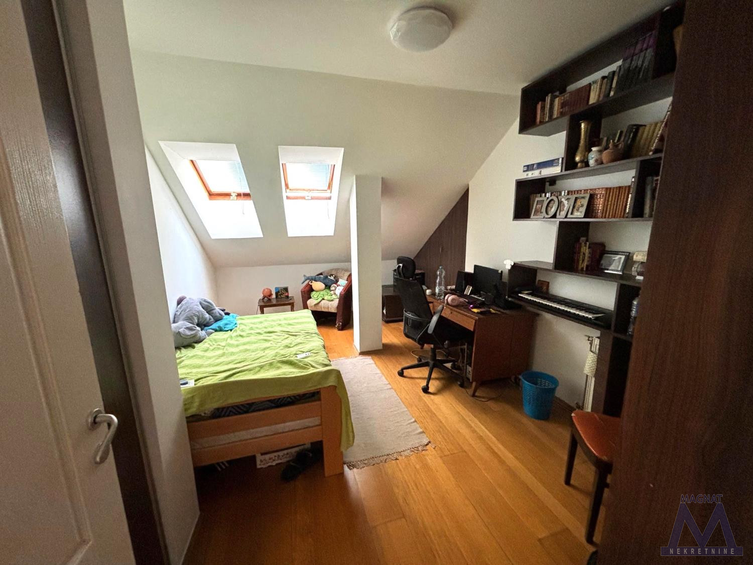 Stan,NOVI SAD,SOMBORSKI BULEVAR,kv: 87, € 154500, ID: 1019018 5