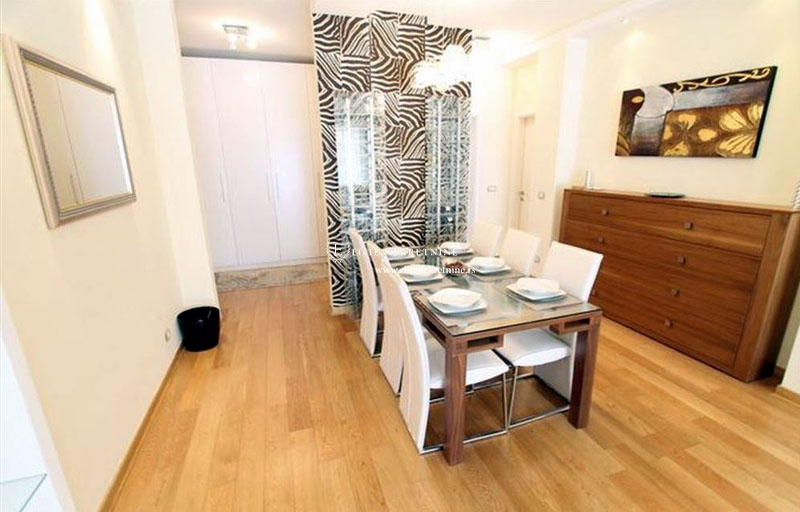 Iznajmljujem Stan Apartman  Slavija  Beograd Grad 3
