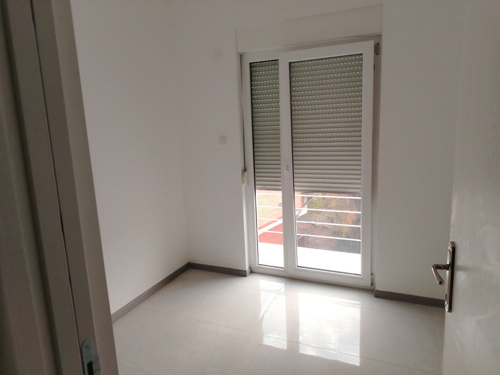 Prodajem nov stan u Pancevu 2