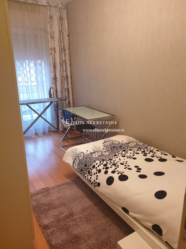 Iznajmljujem Stan Apartman  Slavija  Beograd Grad 8