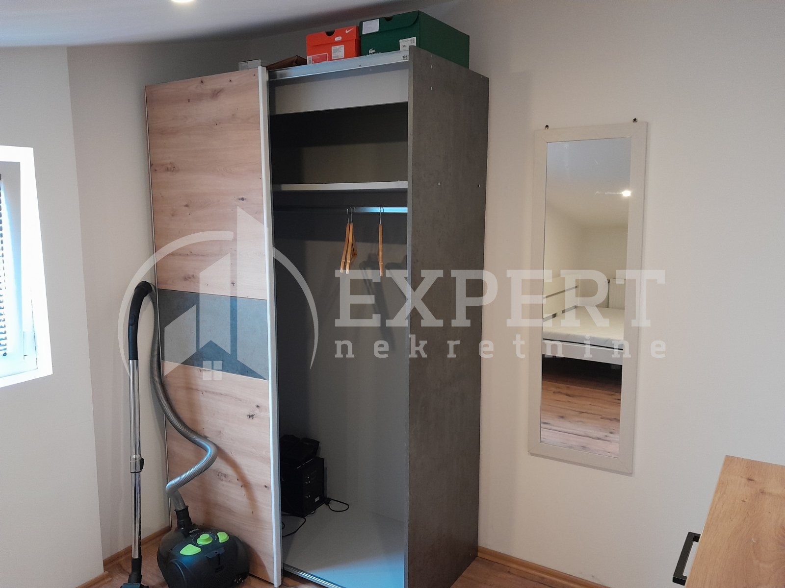 Jednosoban stan, 45 m2, Medijana, Sretena Stefanovića ID: i-010506 6