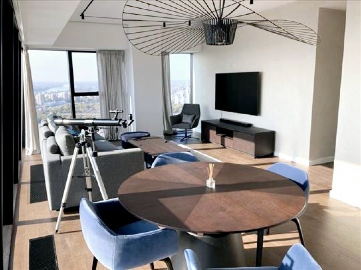 Iznajmljujem Stan u West 65 Tower  Beograd Grad 2