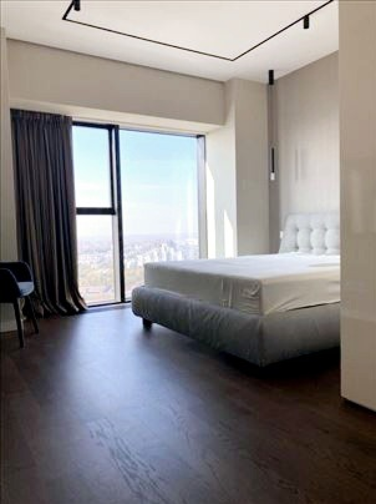 Iznajmljujem Stan u West 65 Tower  Beograd Grad 4