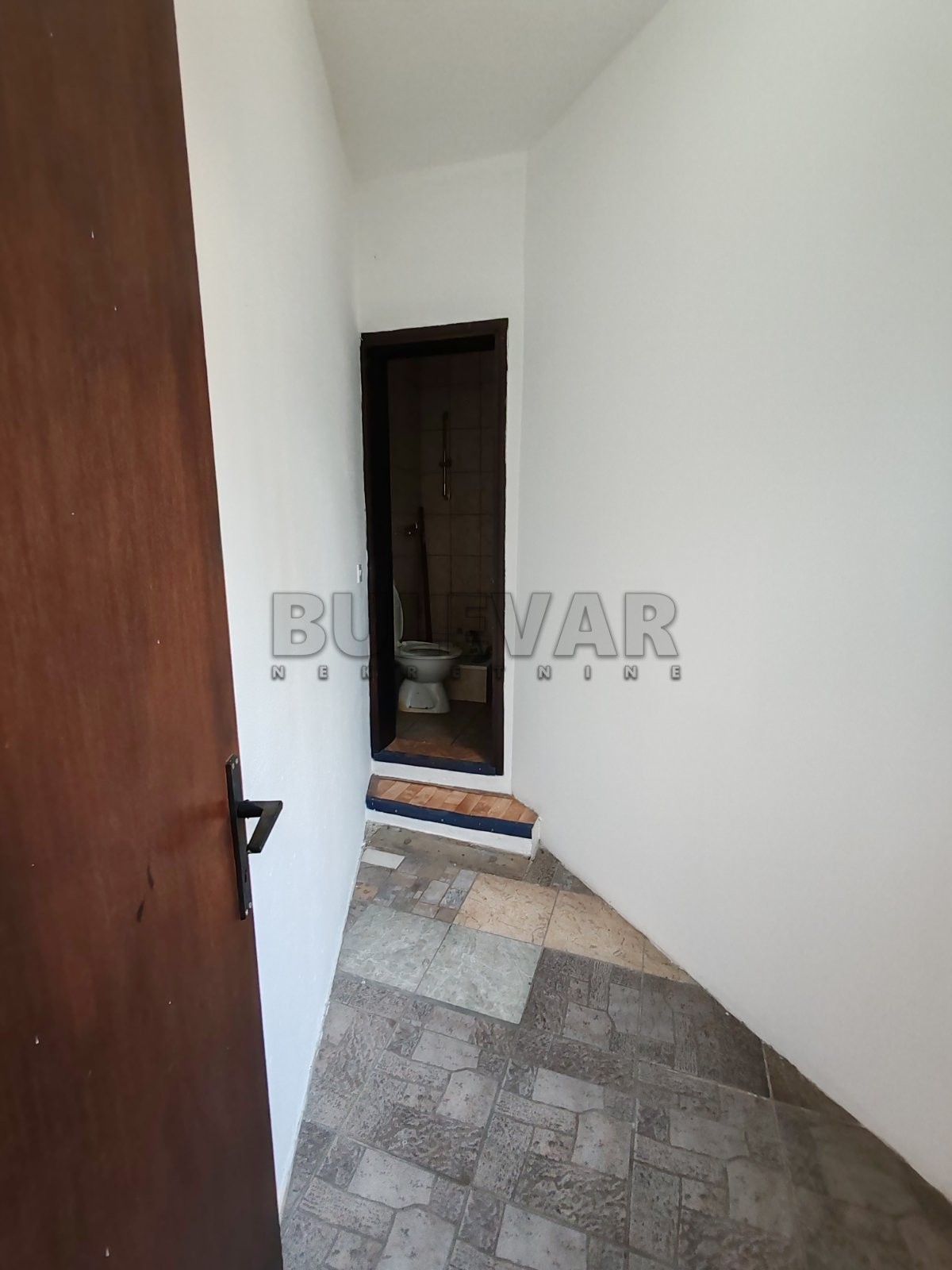 Lokal, 46 m2, Šantićeva ID: i-012940 6