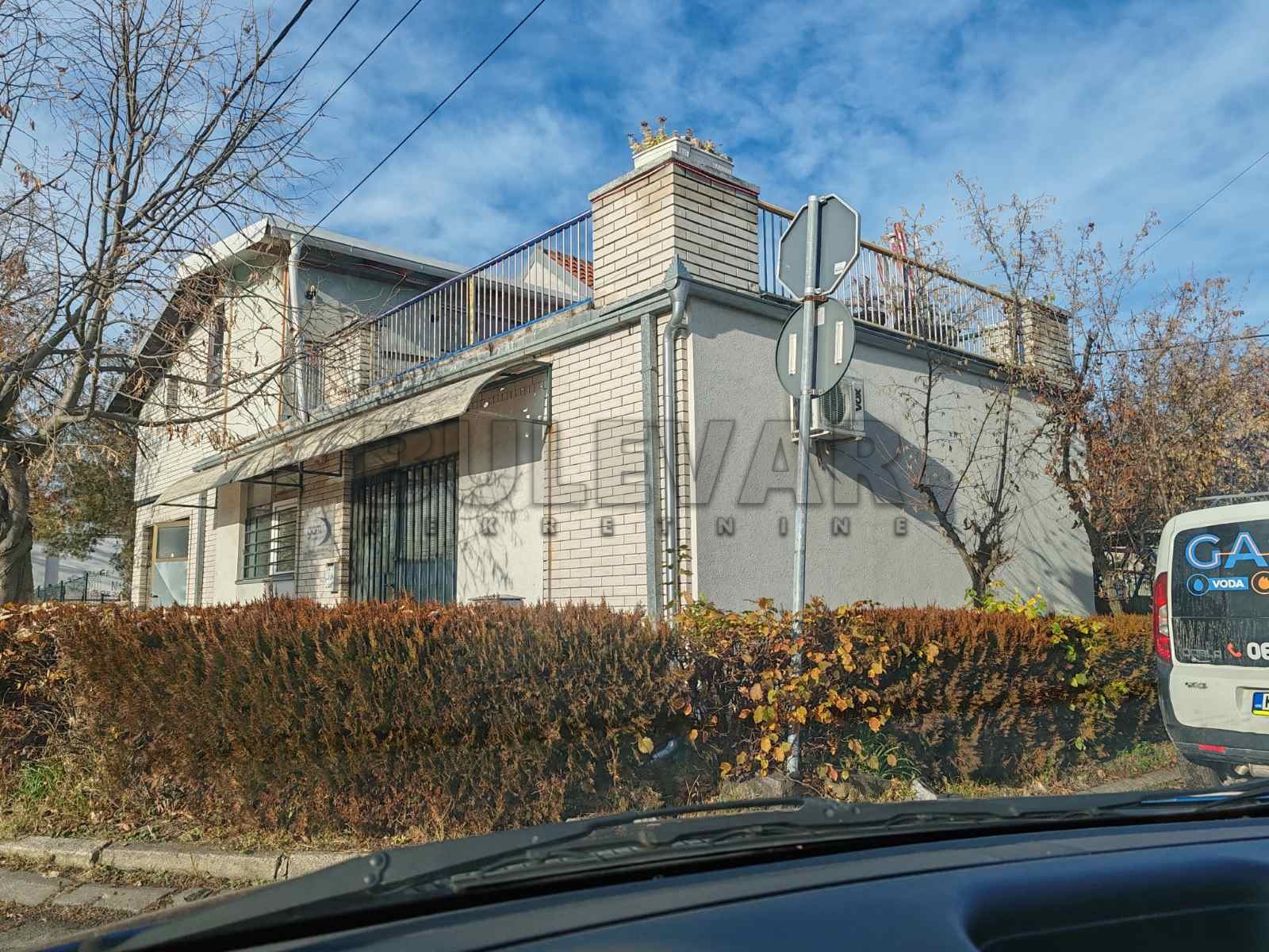 Lokal, 46 m2, Šantićeva ID: i-012940 8