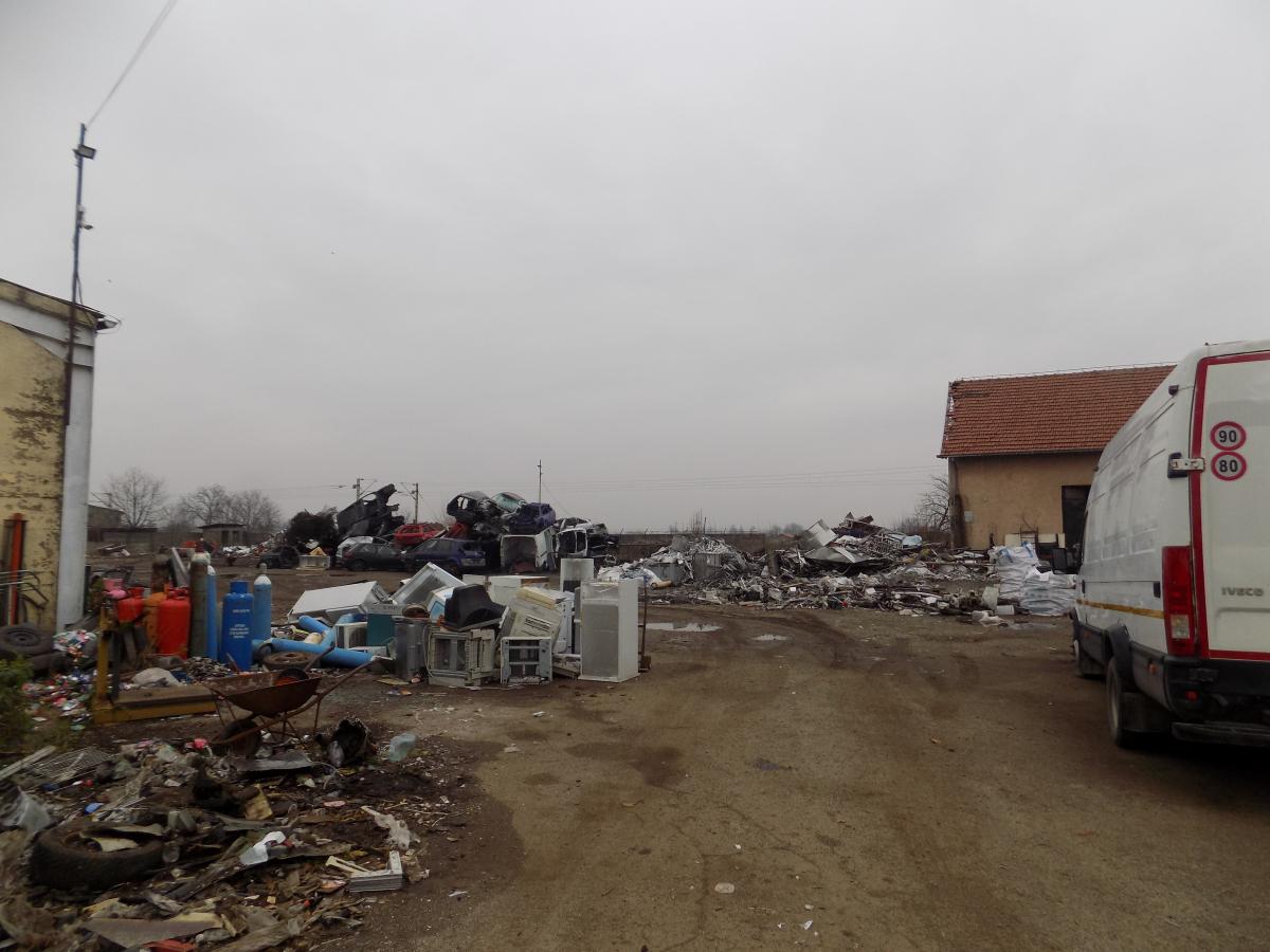 Izdavanje, Hala, Paraćin 3