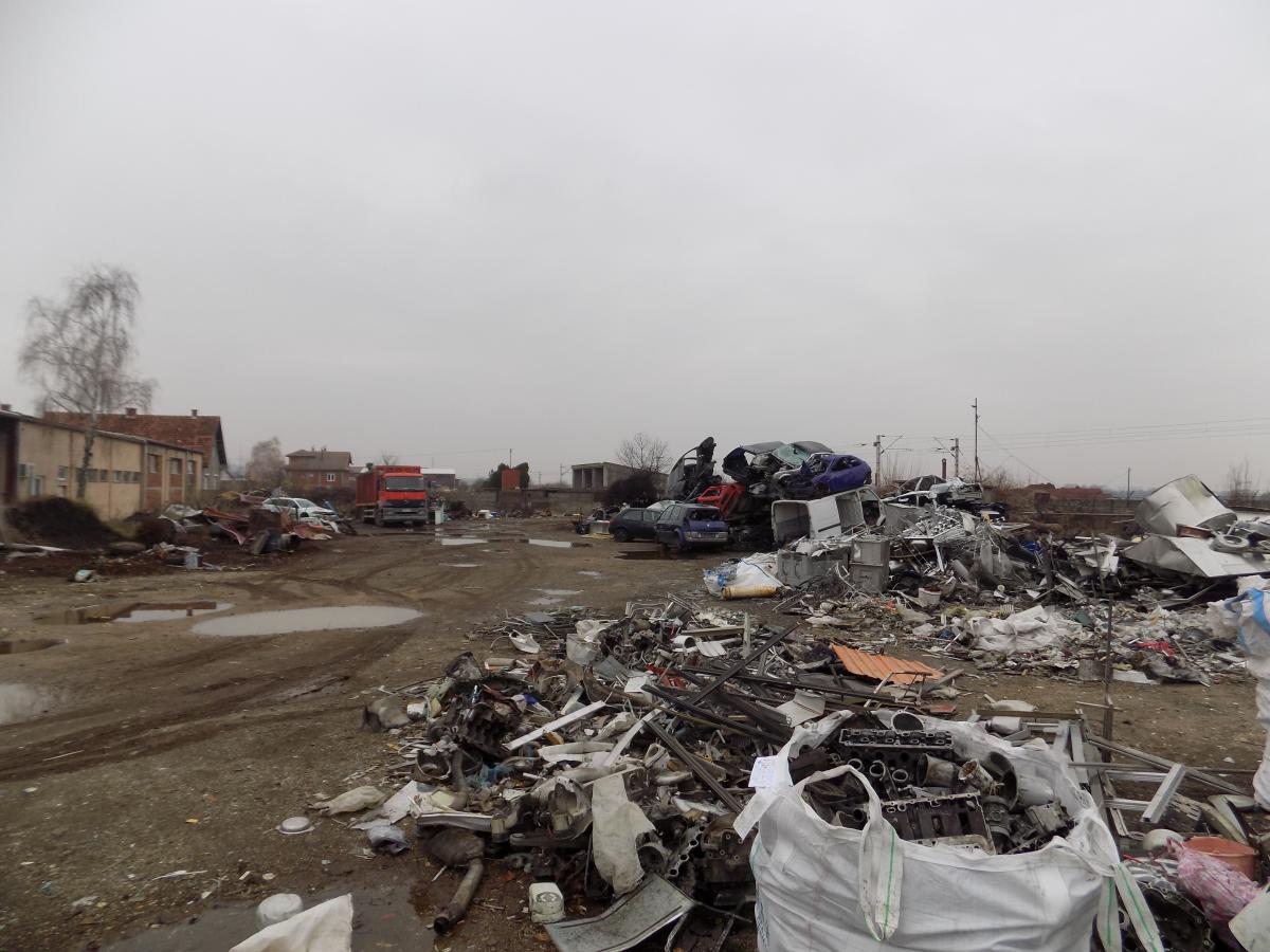 Izdavanje, Hala, Paraćin 4