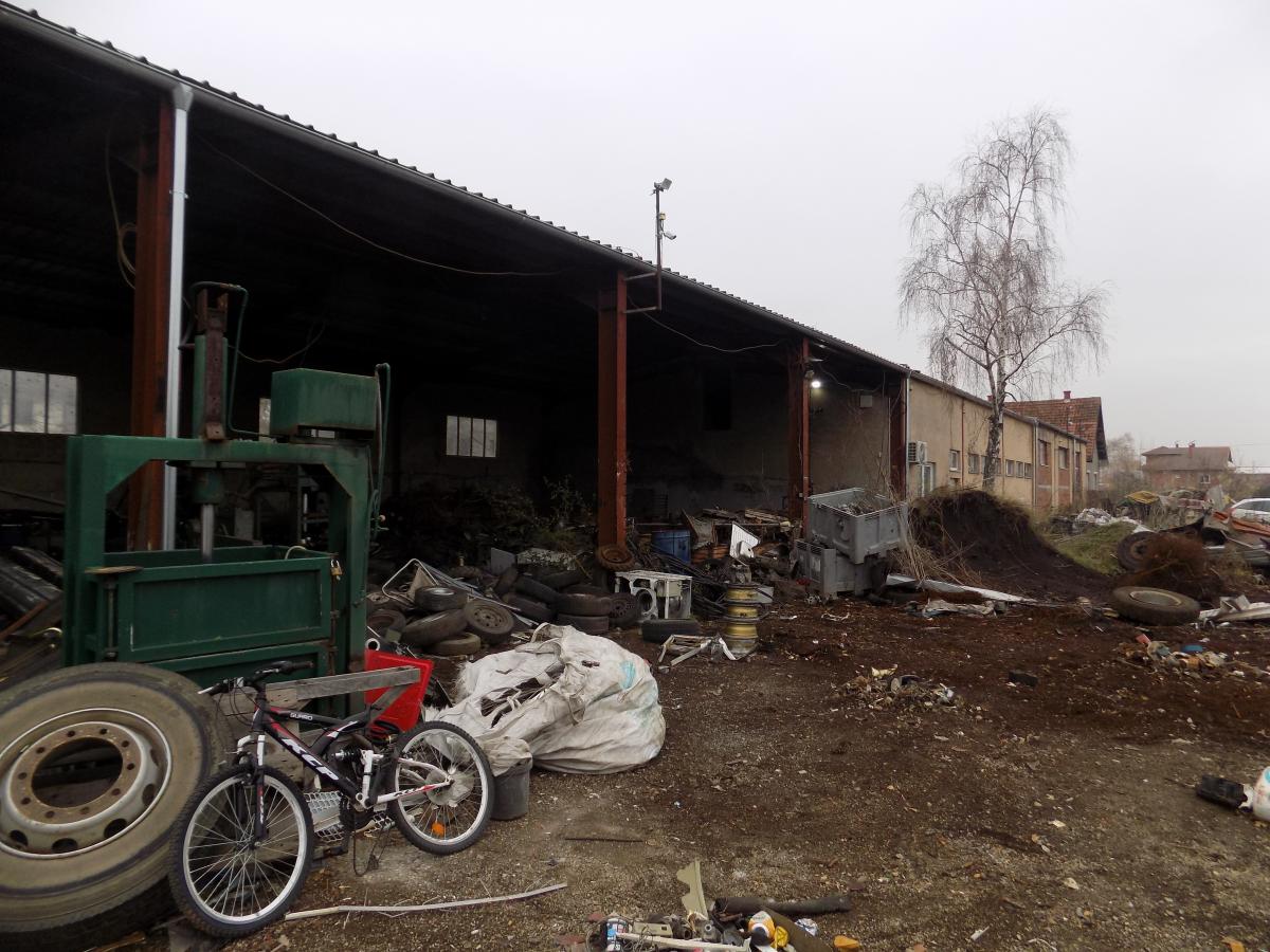 Izdavanje, Hala, Paraćin 5