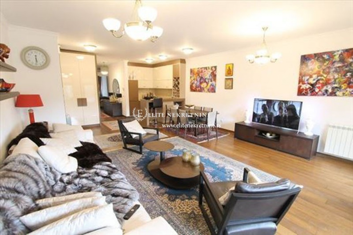 Izdavanje stanova na Vračaru Trosoban lux stan sa garažom u novogradnji 8