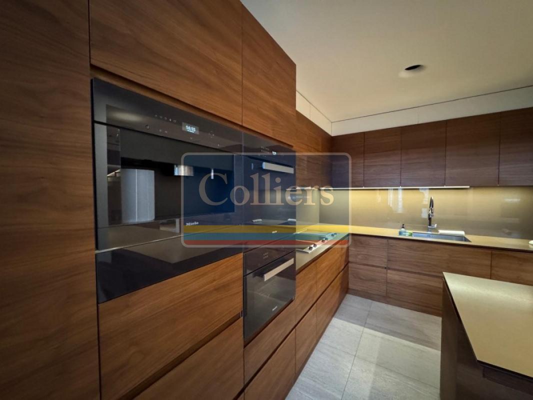 Vračar, Hram Svetog Save, Prote Mateje, 4.0, 285.00m2, 4500 EUR 2