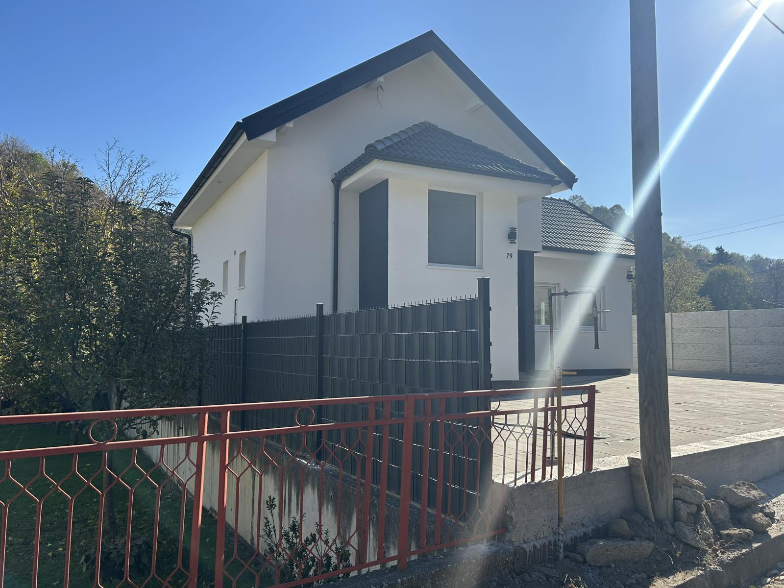 Novoizgradjena kuca u Starim Ledincima 4