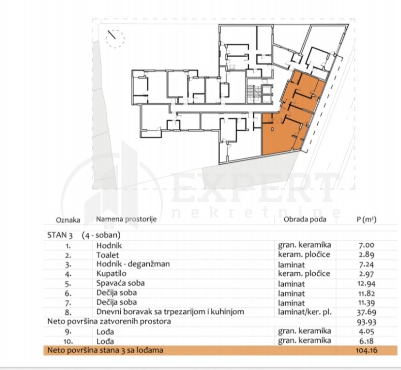 četvorosoban stan, 104.16 m2, Centar, Prvomajska ID: p-012969 3