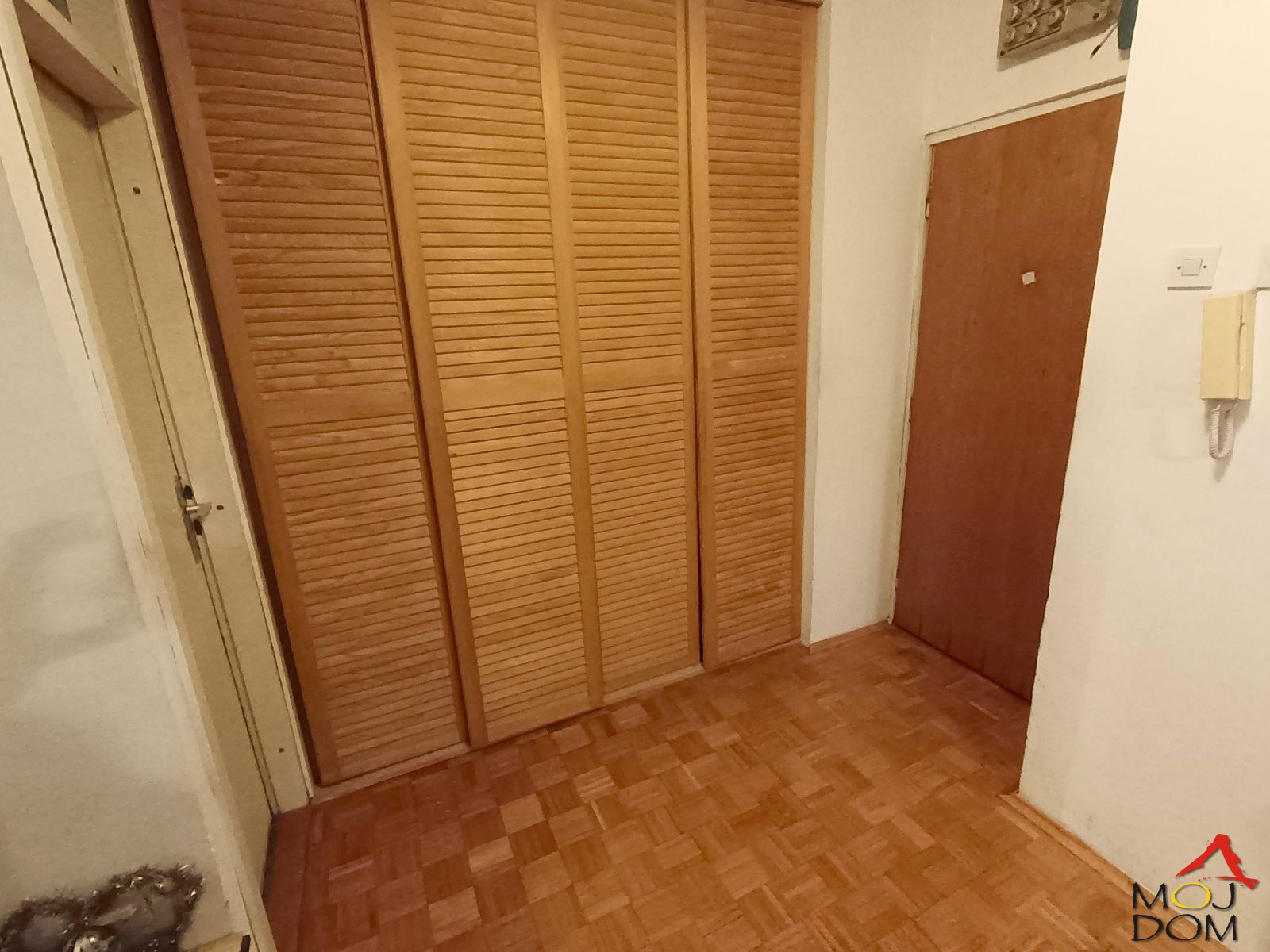 Stan,NOVI SAD,SOCIJALNO,kv: 94, € 213000, ID: 1029590 16