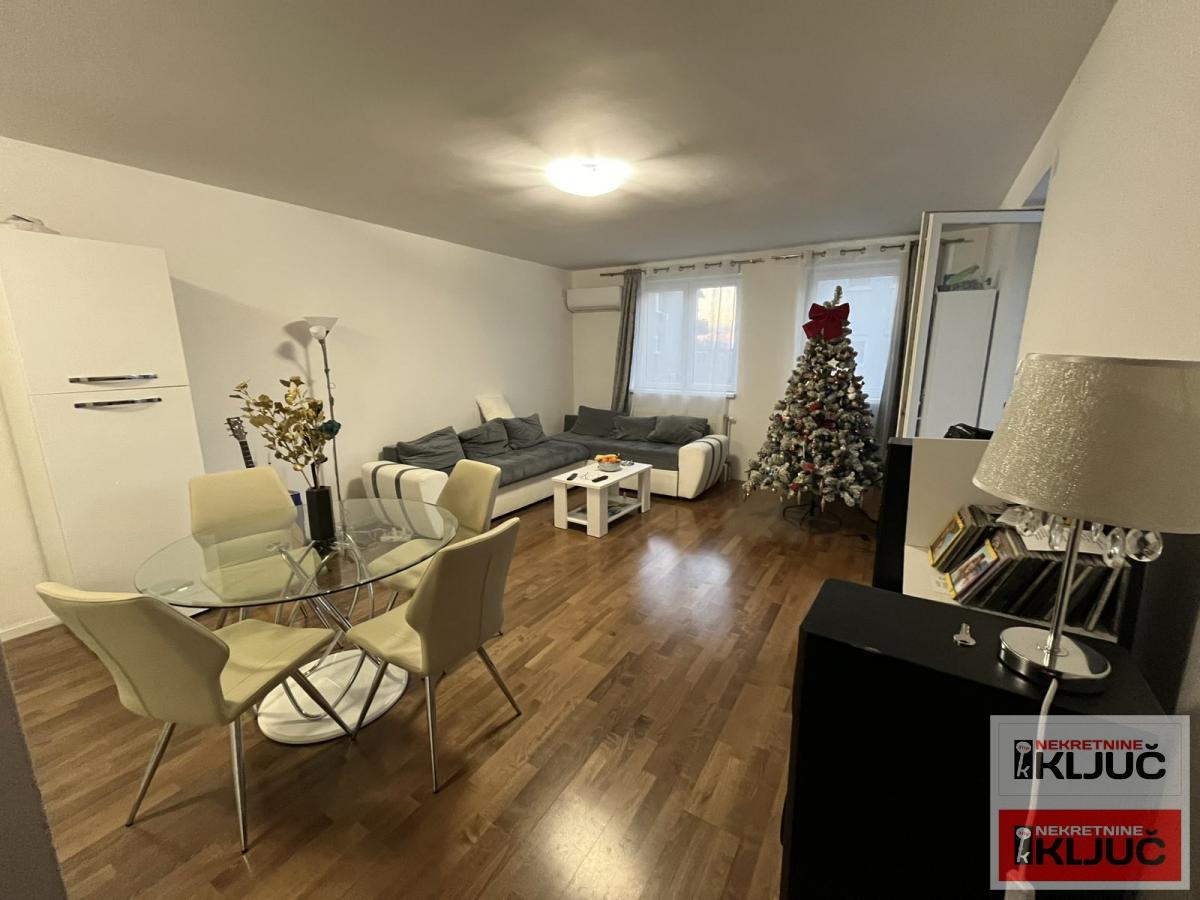 BLIZINA LIPOV GAJA, 78m2, Četvorosoban, Novogradnja 2