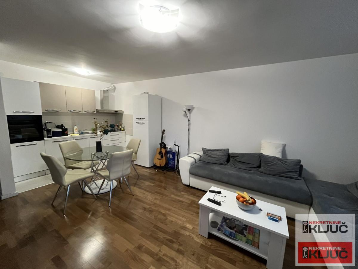 BLIZINA LIPOV GAJA, 78m2, Četvorosoban, Novogradnja 7