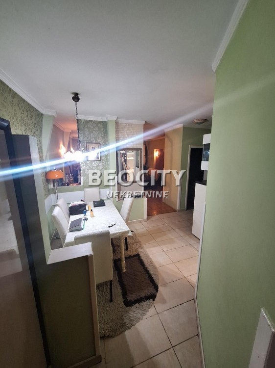 četvorosoban stan, 85 m2, Novi Sad, Trg Mladenaca ID: 114143 6