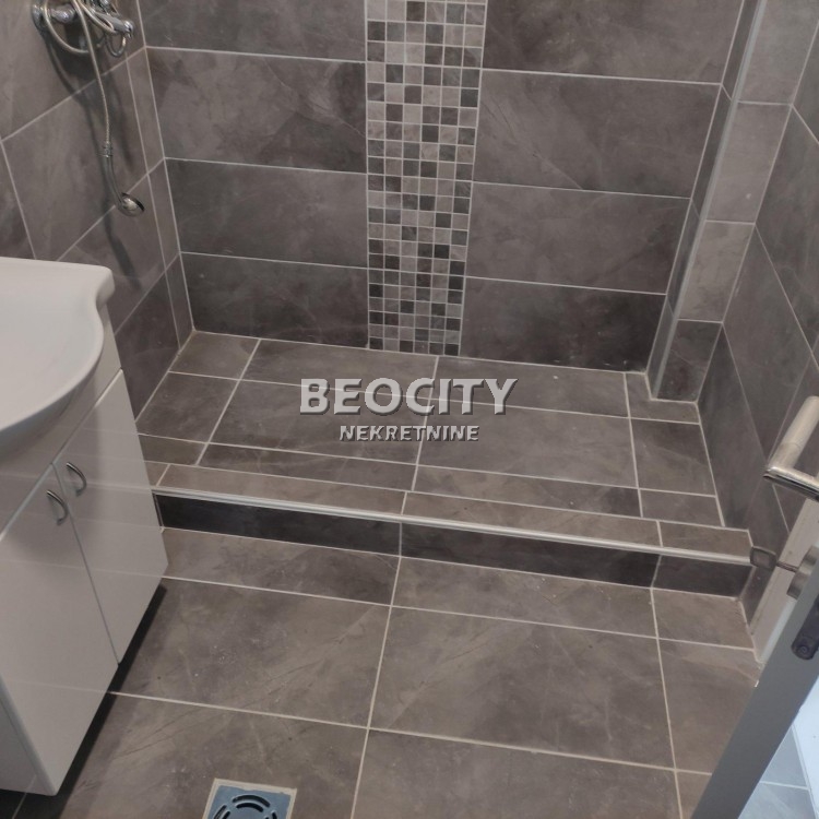 Petosoban stan, 130 m2, Batajnica, Diskont PKB ID: 100760 8