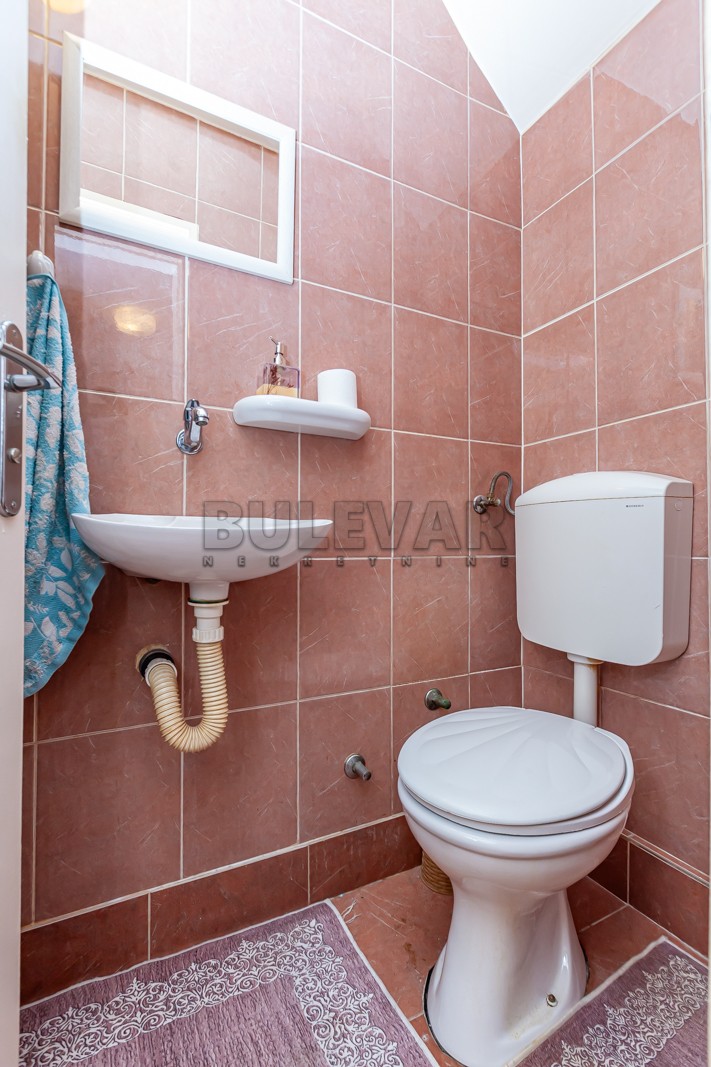 Trosoban stan, 77 m2, Dom zdravlja, Bulevar Nemanjića ID: p-013010 14