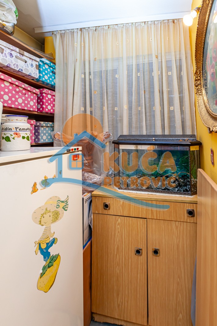 Trosoban stan, 77 m2, Dom zdravlja, Bulevar Nemanjića ID: p-013010 17