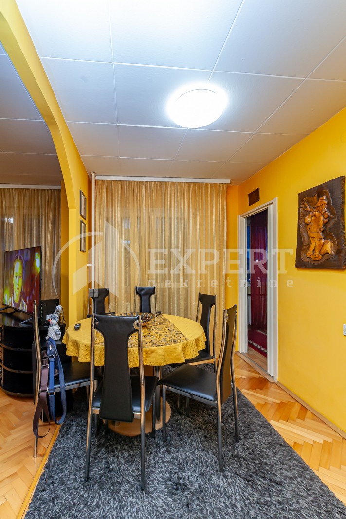 Trosoban stan, 77 m2, Dom zdravlja, Bulevar Nemanjića ID: p-013010 3