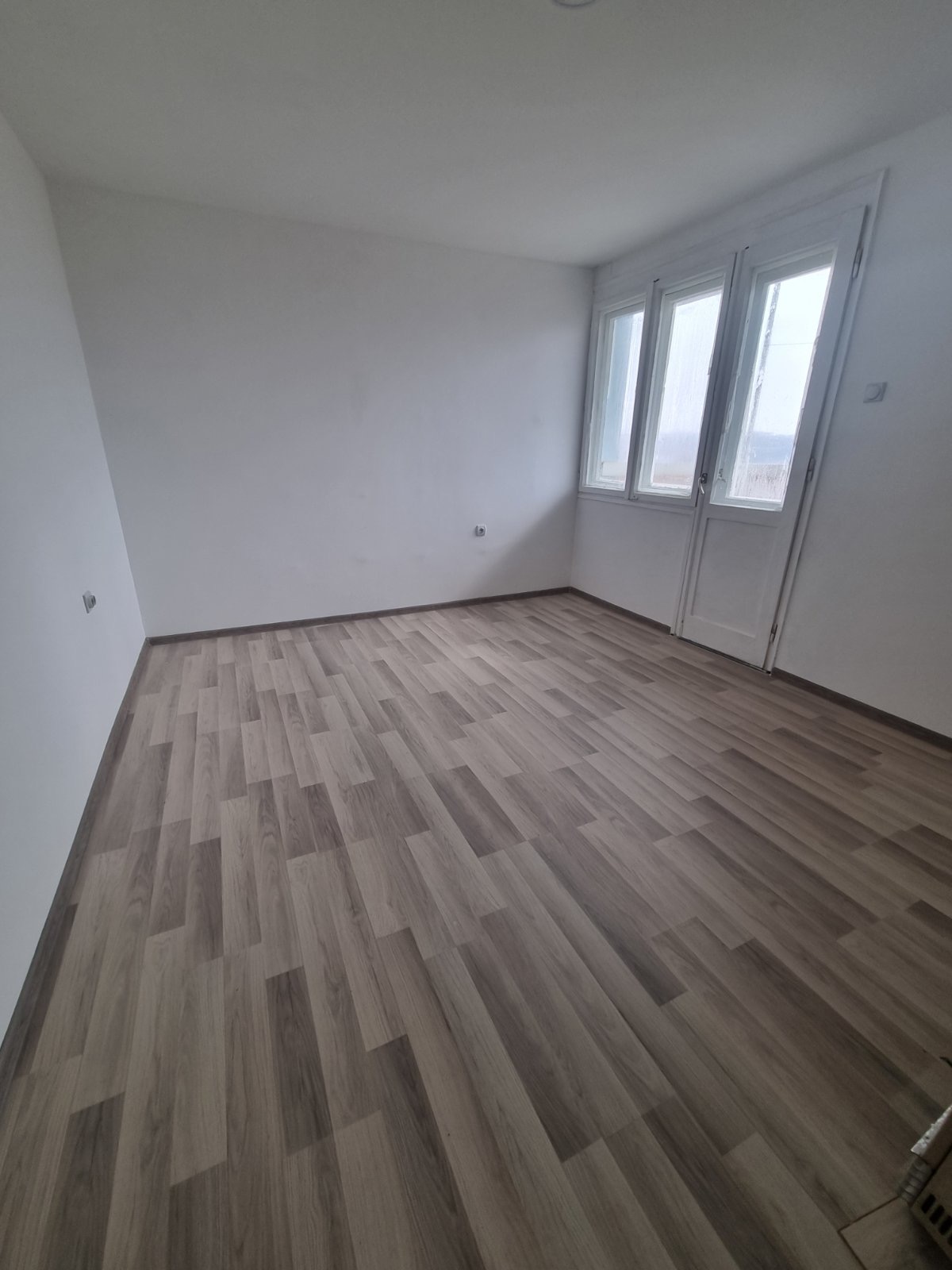 Kompletno renoviran jednosoban stan u sirem centru grada   Prokuplje 2