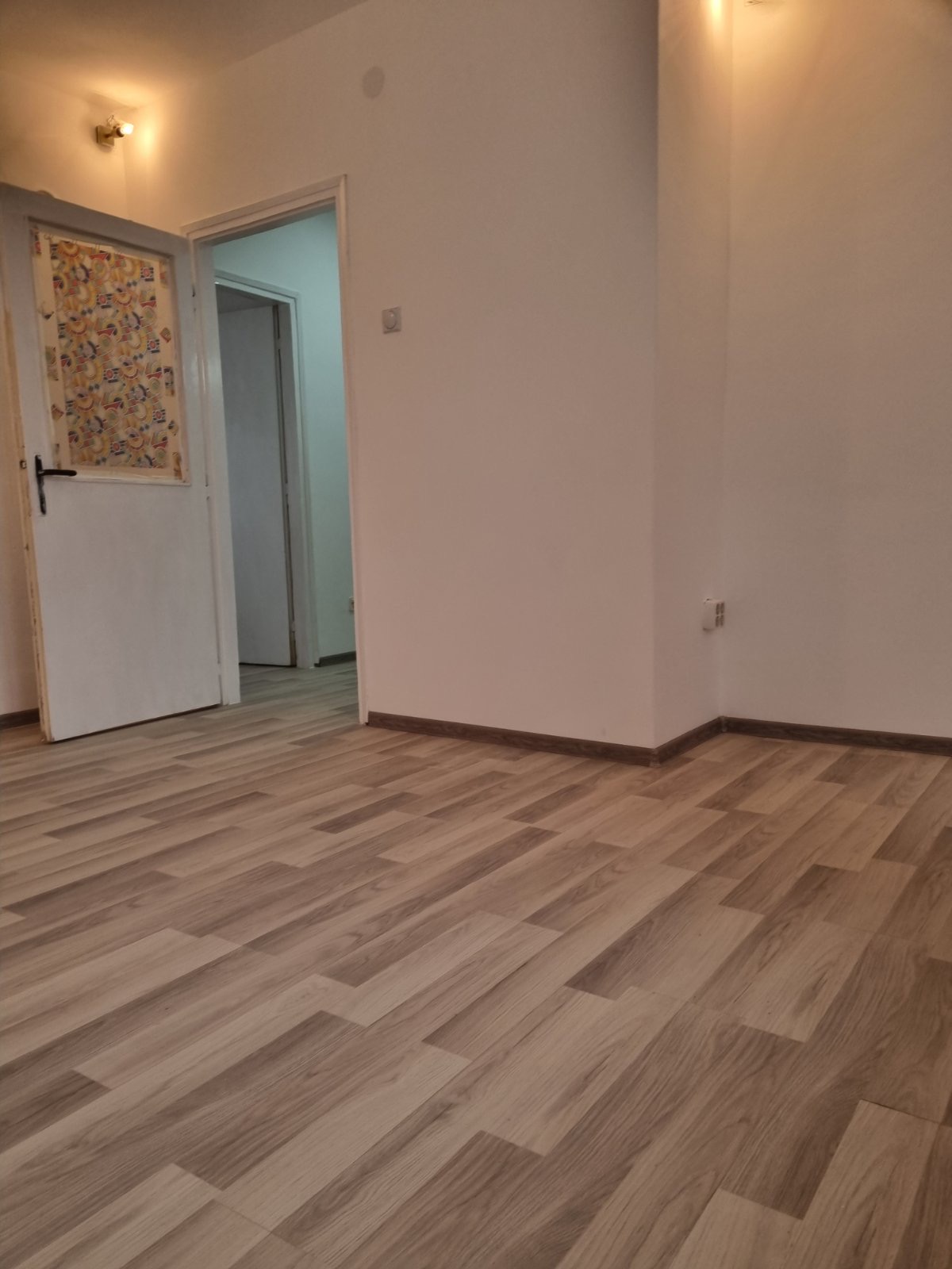 Kompletno renoviran jednosoban stan u sirem centru grada   Prokuplje 1