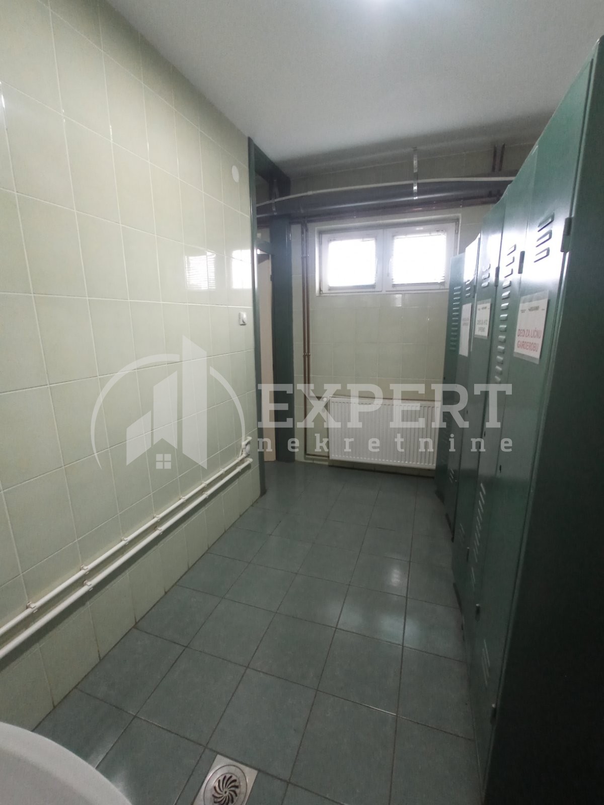 Lokal, 2500 m2, Centar, Hadžićeva ID: i-012947 30