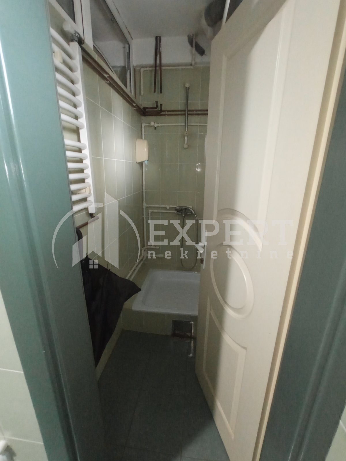 Lokal, 2500 m2, Centar, Hadžićeva ID: i-012947 31