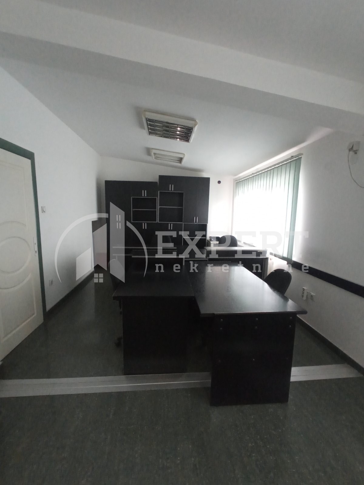 Lokal, 2500 m2, Centar, Hadžićeva ID: i-012947 13