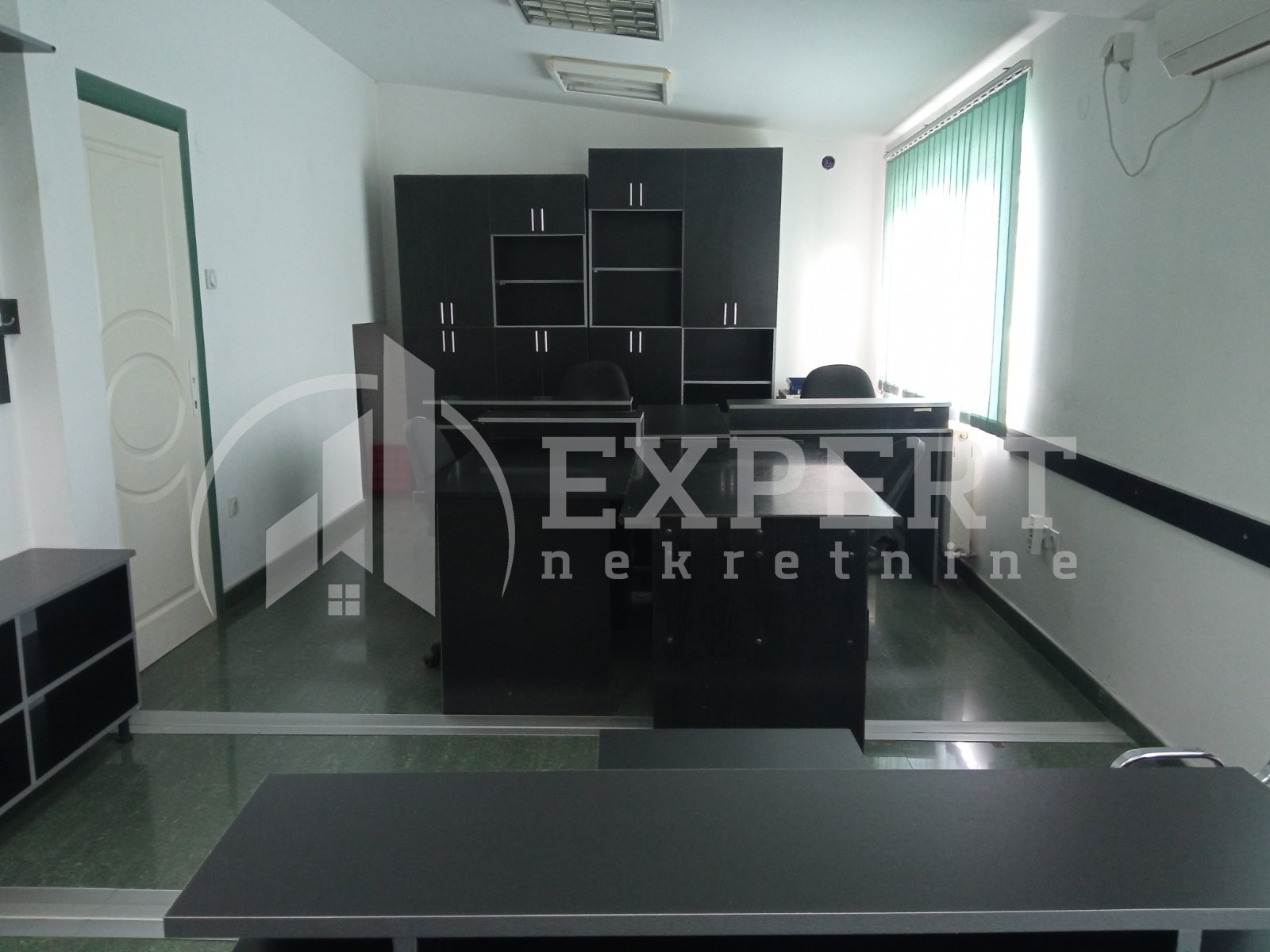 Lokal, 2500 m2, Centar, Hadžićeva ID: i-012947 15