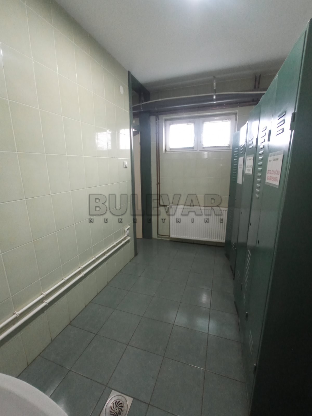 Lokal, 2500 m2, Centar, Hadžićeva ID: i-012947 30