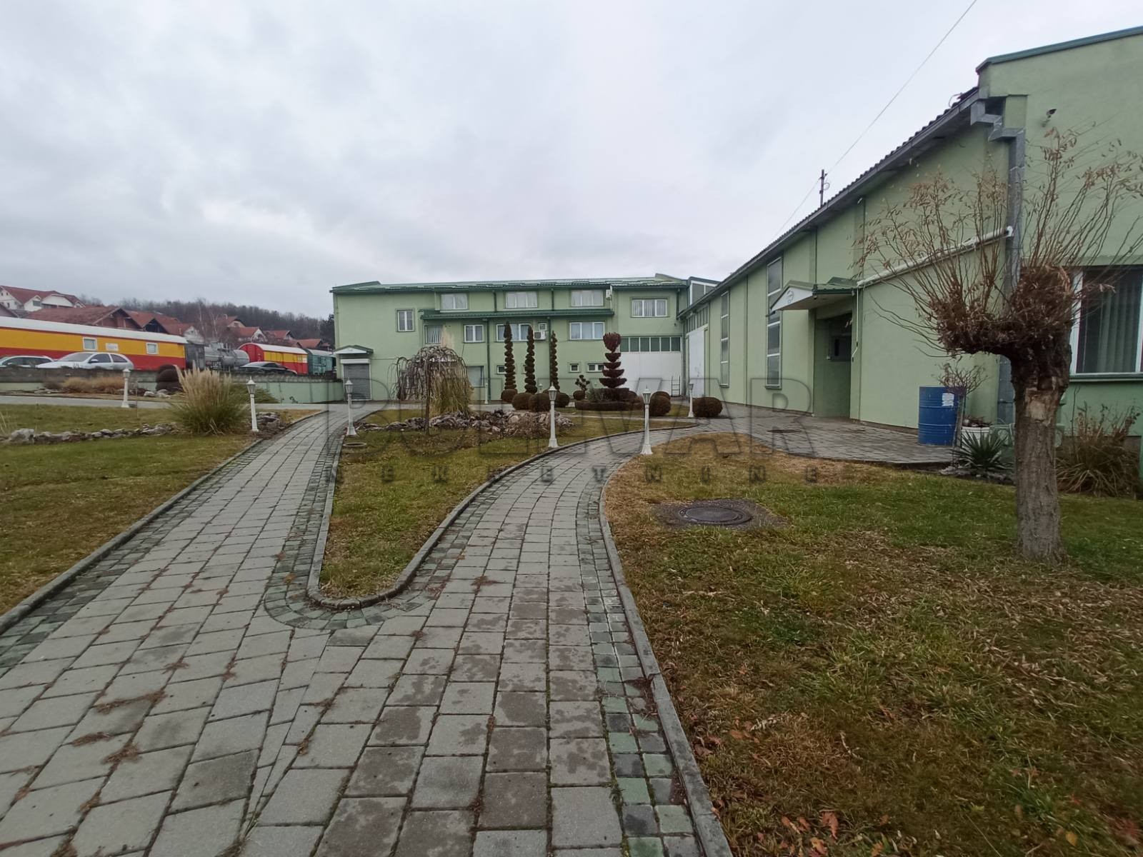 Lokal, 2500 m2, Centar, Hadžićeva ID: i-012947 4