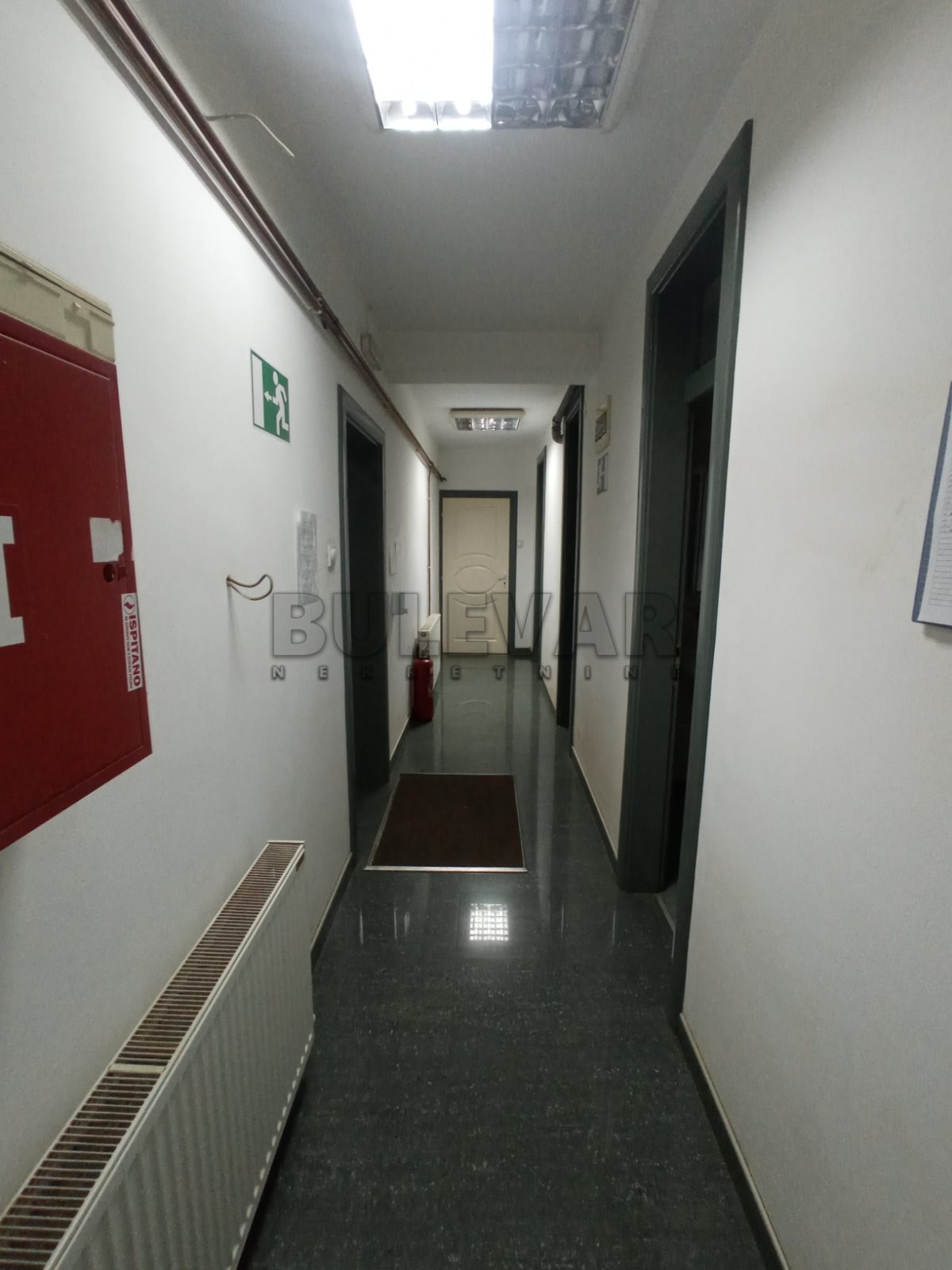 Lokal, 2500 m2, Centar, Hadžićeva ID: i-012947 24