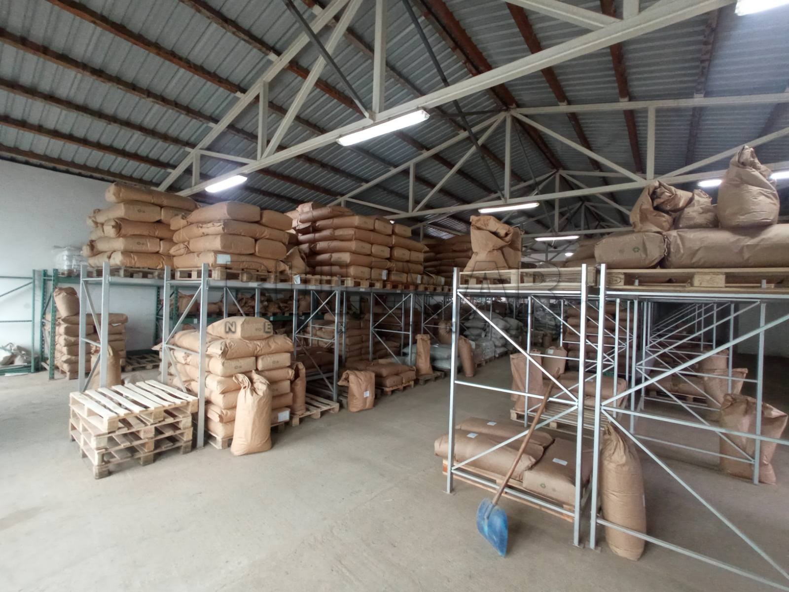 Lokal, 2500 m2, Centar, Hadžićeva ID: i-012947 27