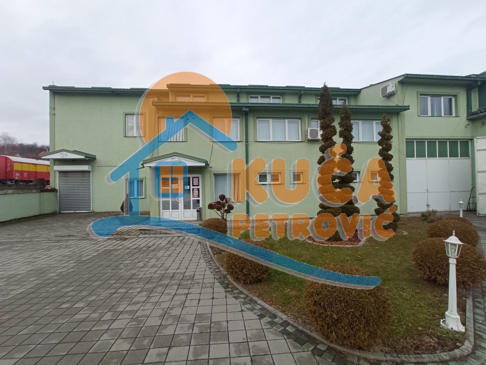 Lokal, 2500 m2, Centar, Hadžićeva ID: i-012947 5