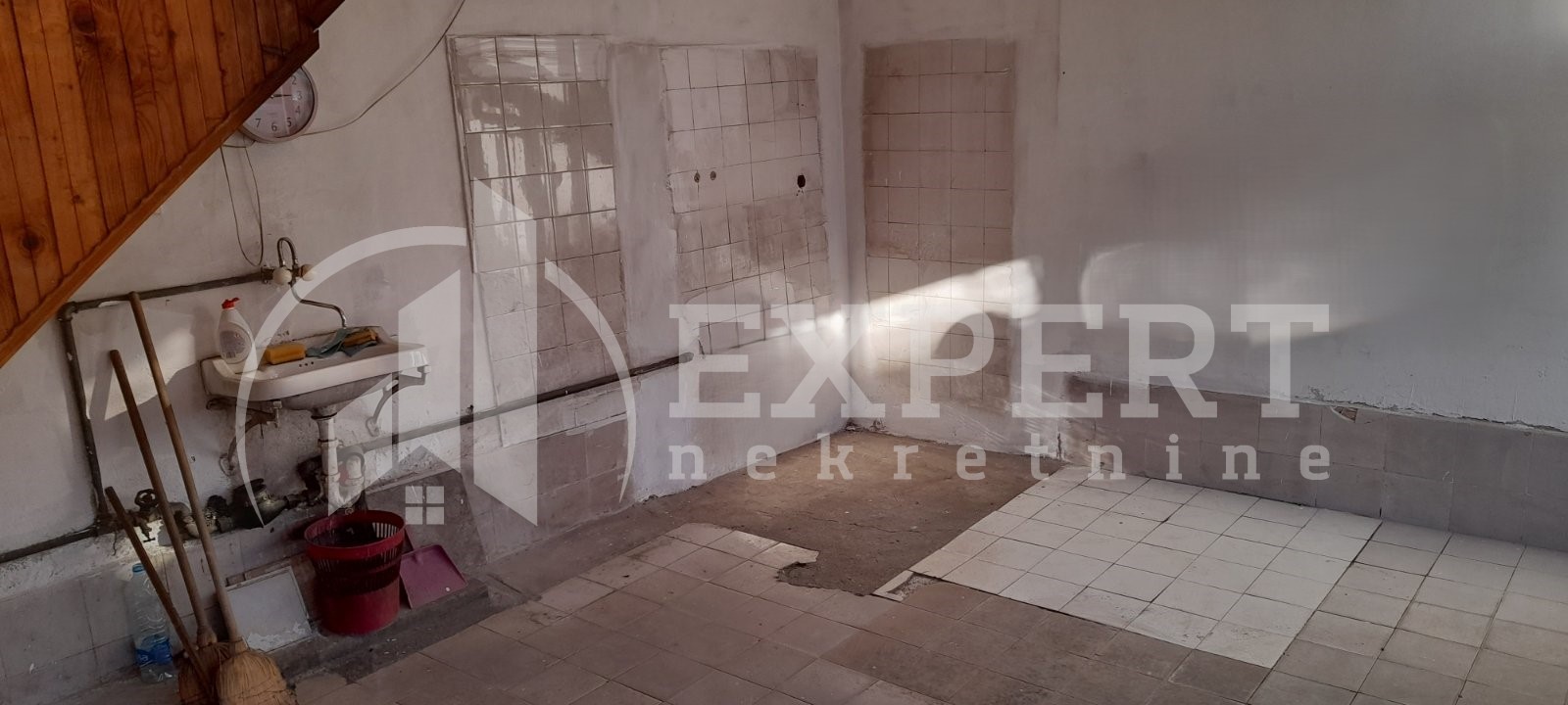 Lokal, 46 m2, Šojka, Obilićev venac ID: p-013019 2