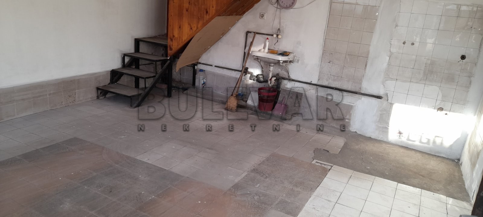 Lokal, 46 m2, Šojka, Obilićev venac ID: p-013019 4