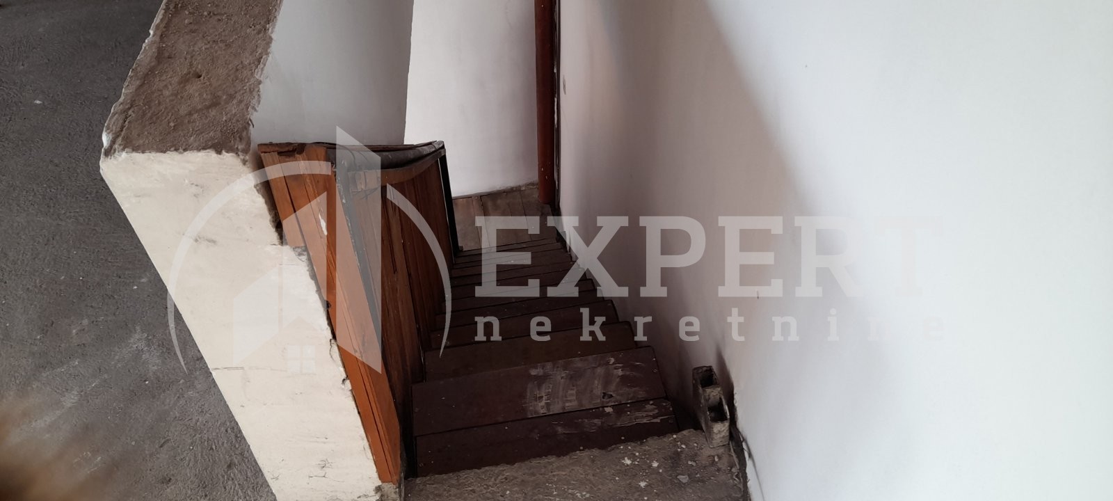 Lokal, 46 m2, Šojka, Obilićev venac ID: p-013019 10