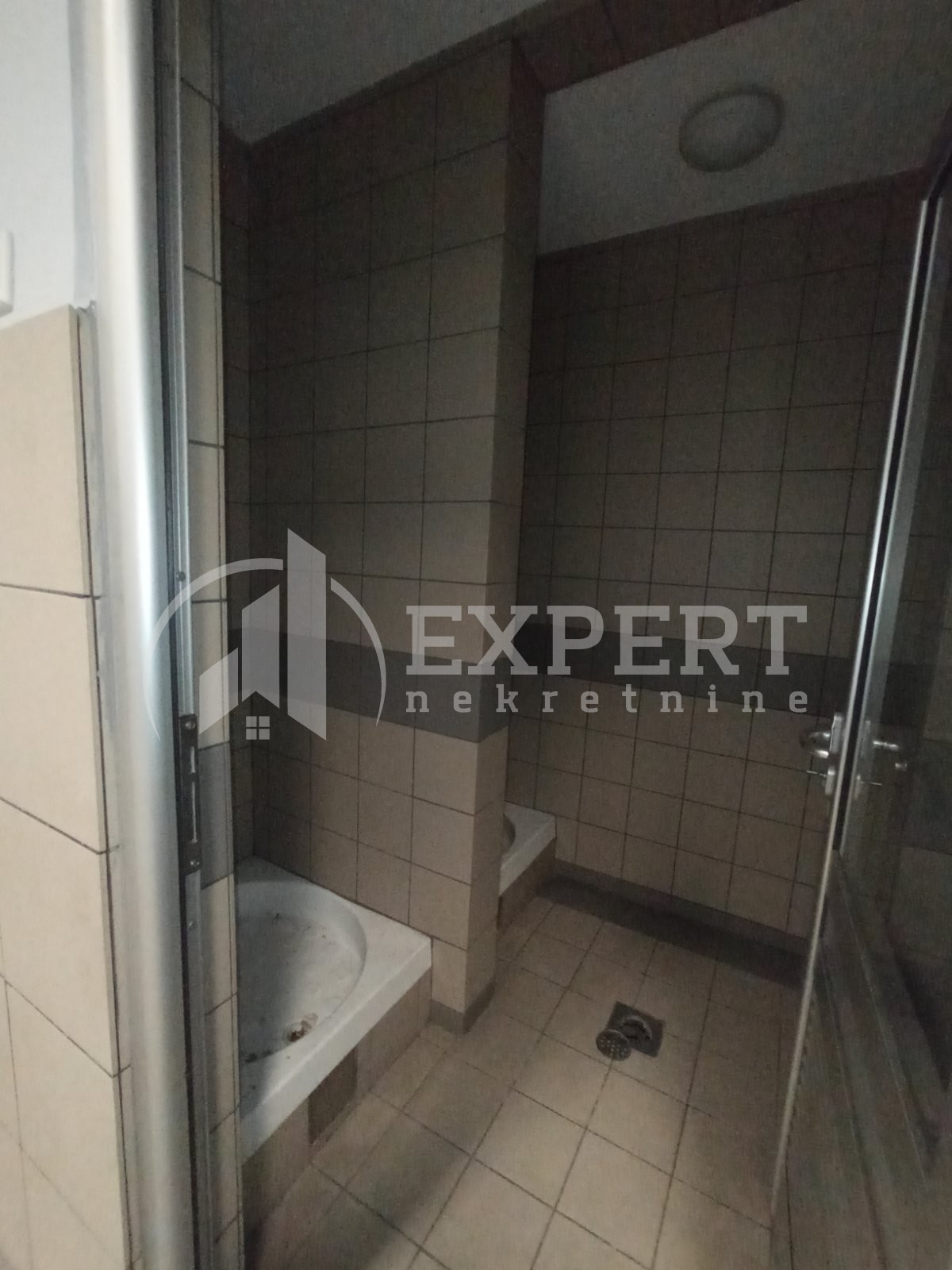 Lokal, 760 m2, Vrtište, Čamurlijski put ID: i-013014 21