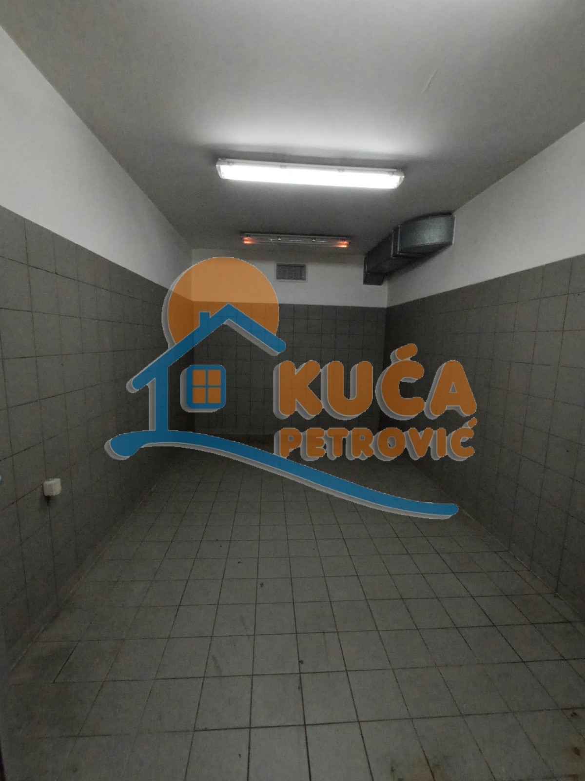 Lokal, 760 m2, Vrtište, Čamurlijski put ID: i-013014 17