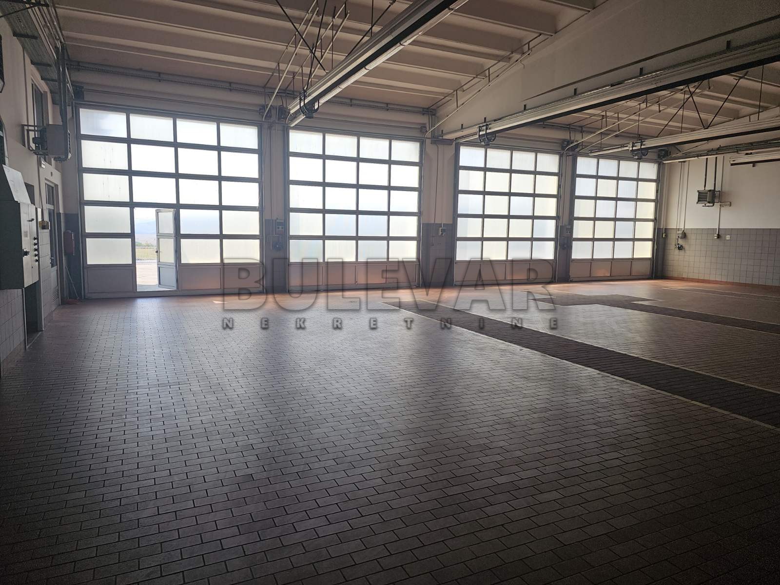 Lokal, 760 m2, Vrtište, Čamurlijski put ID: i-013014 3